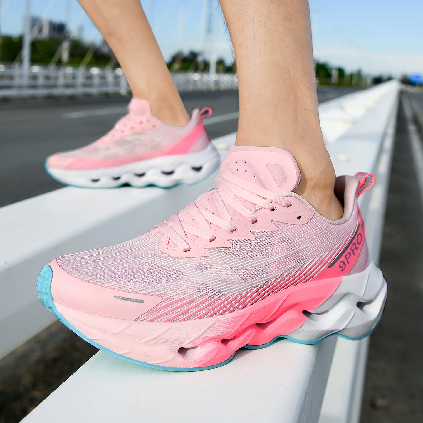 OrthoFlex Run 9pro - Ladies Orthopedic Sneakers